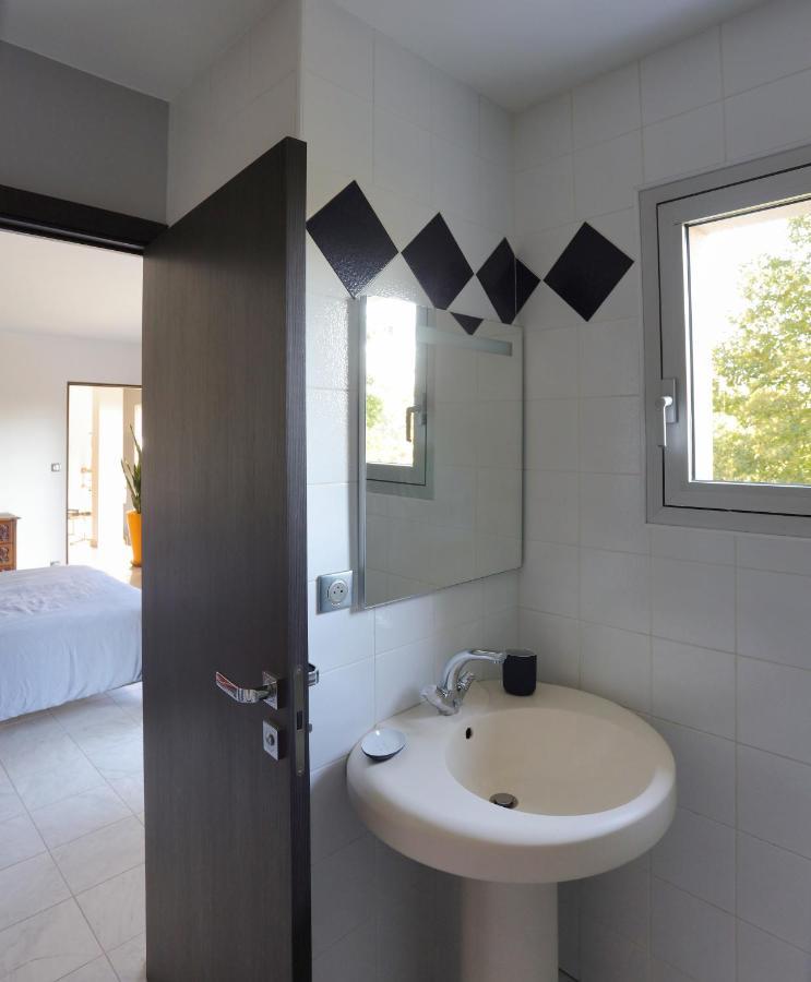 Chambres En Vue - Chambres D'Hotes La Tour-en-Jarez Eksteriør bilde